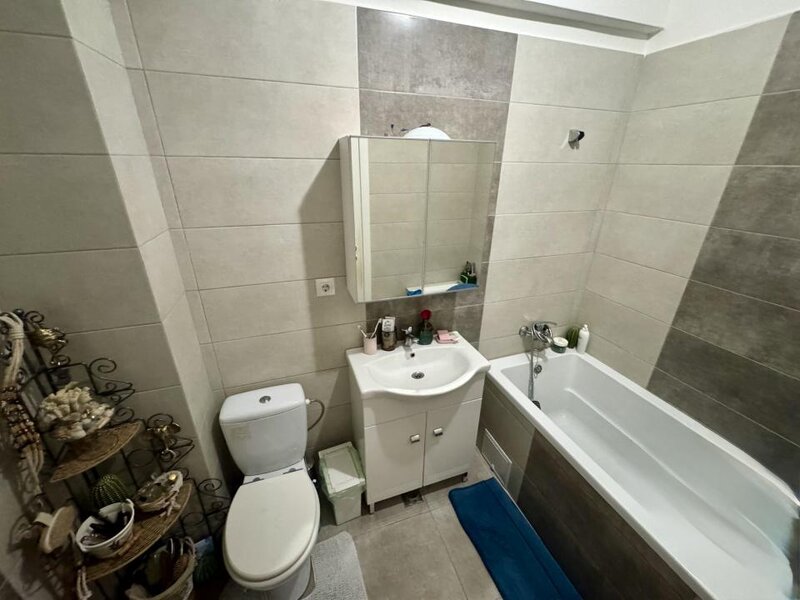Militari, vanzare apartament luminos.