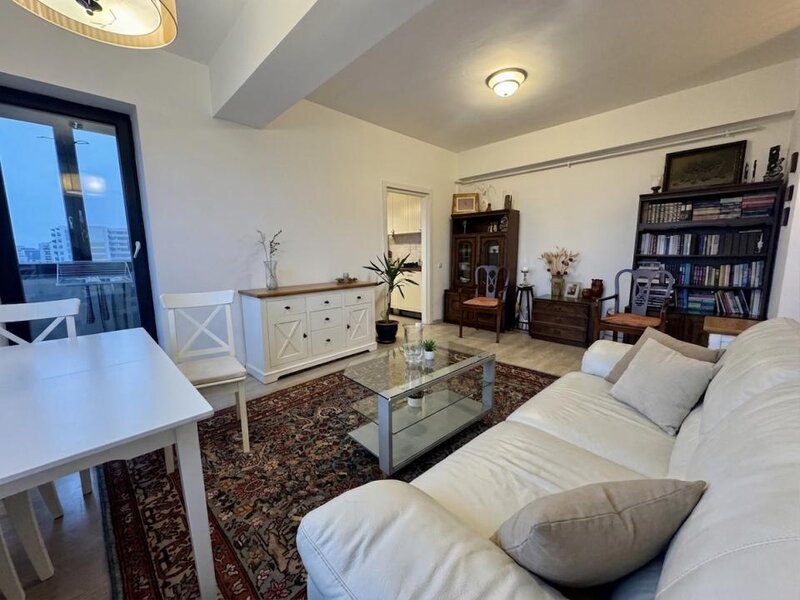 Militari, vanzare apartament luminos.